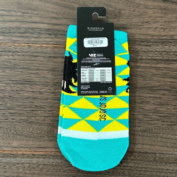 Jojo's Bizarre Adventure No Show Checkered Jotaro Socks NWT - Picture 2 of 4